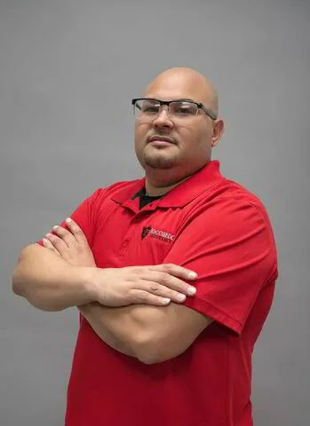 Luis Flores